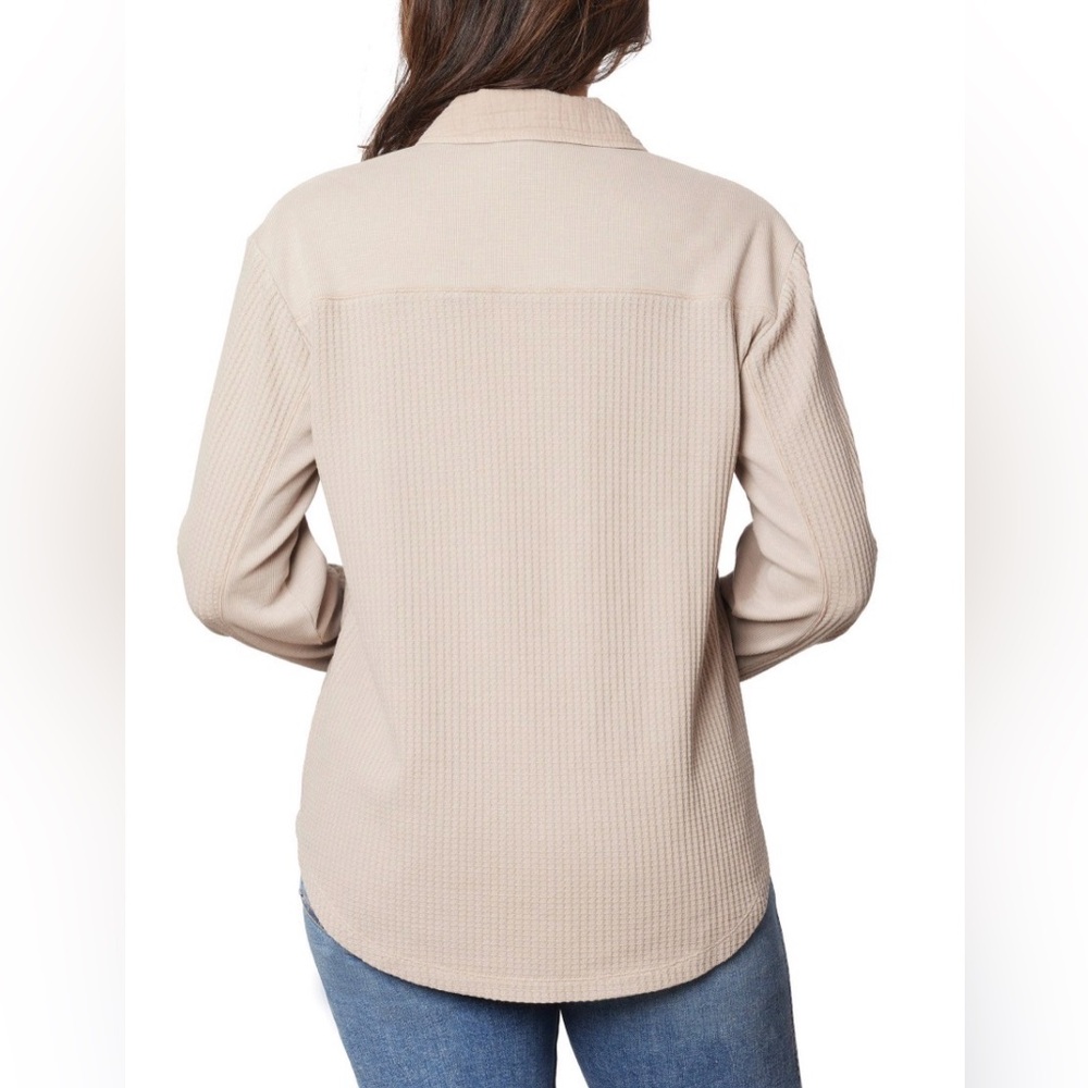 NWT Briggs Women's Tan Waffle Button-Down Shirt size L - Picture 3 of 6